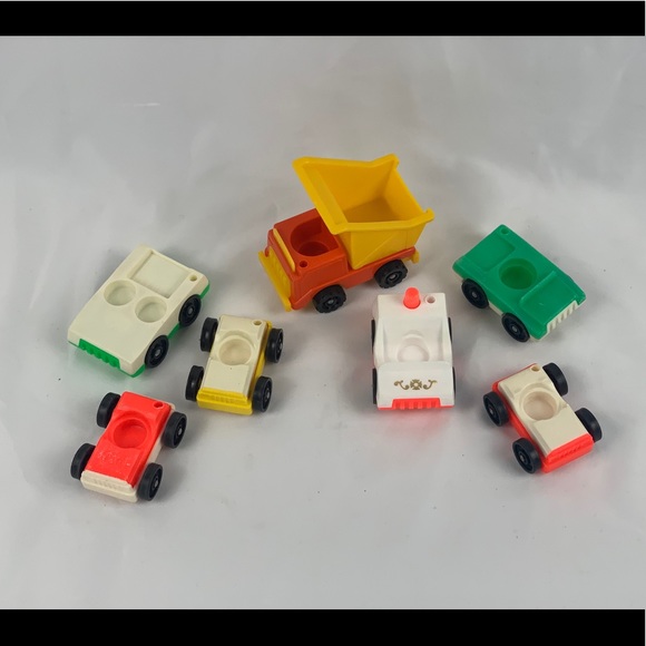 Lot of 7 Vintage Fisher-Price Little People vehicles - Picture 5 of 5
